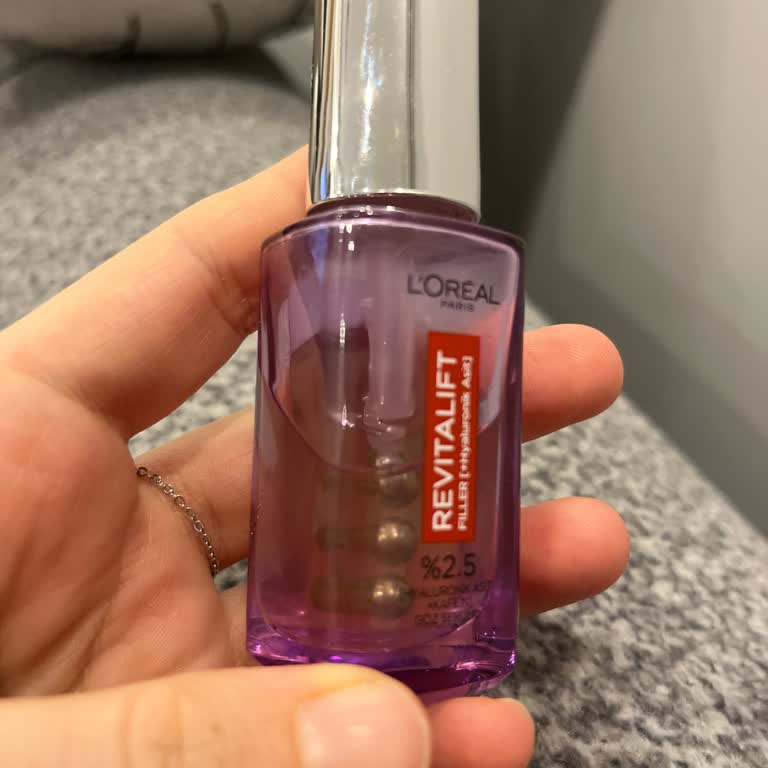 L’Oreal Paris Revitalift Göz Serumu Renk Değişikliği Ve Güven Kaybı