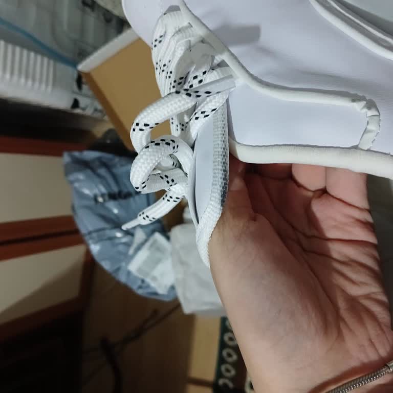 Ayıplı Ayakkabı Ve Yanıtsız Müşteri Hizmeti İade Talebi