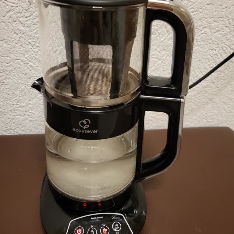 Üç Kullanımdan Sonra Çay Makinesi Çalışmıyor Ve Değişim Talep Ediyorum