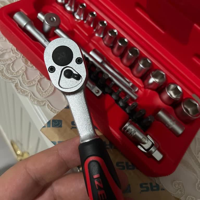 İzeltaş Mini Lokma Setinde Cırcır Kolunun Sallanması Ve Takılma Sorunu