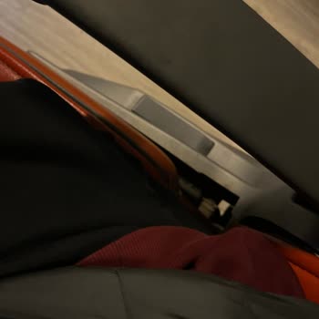 Kırık Koltuk Ve Çalışmayan Emniyet Kemerine Şikayet