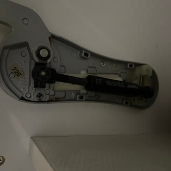 Mutfak dolap kapak pistonları arızası ve yedek parça talebi