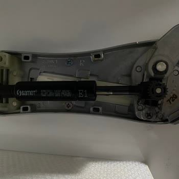 Mutfak dolap kapak pistonları arızası ve yedek parça talebi