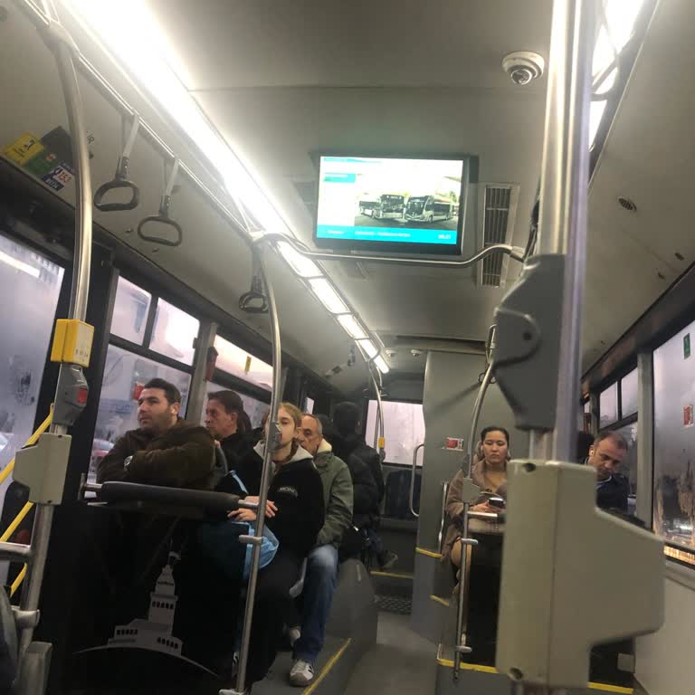 Yenibosna Kuleli 79K Otobüsünde 1 Saatlik Gecikme Hastane Randevusunu Kaçırttı