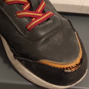 Ankamall Çocuk Ayakkabısının Dikişleri Hızla Açıldı Ve Dayanıklılık Sorunu Yaşadım