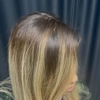 Yanıltıcı İskandinav Çerçevesi Sözüyle Verilen Ombrede Renk Karmaşası