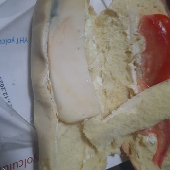 Business Vagonda Küflü Sandviç Ve Hijyen Şikayeti