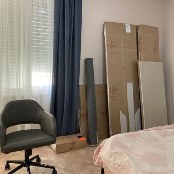 Kırık Ve Hatalı Mobilya Teslimatıyla Uzun Süreli Mağduriyet