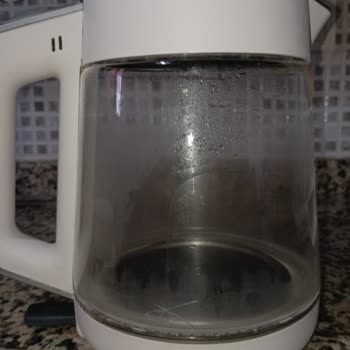 English Home Cam Kırılan Çaycı İçin Yedek Parça Sağlanmıyor, Yeni Ürün Almak Zorunlu