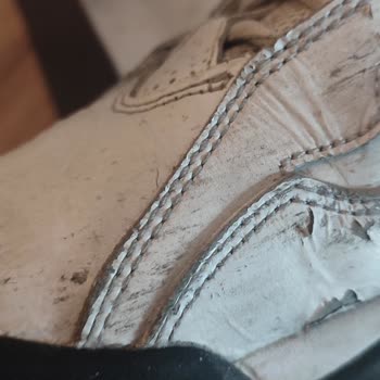 Nike Ayakkabısında 3 Ayda Deformasyon, İade Talebi Reddedildi