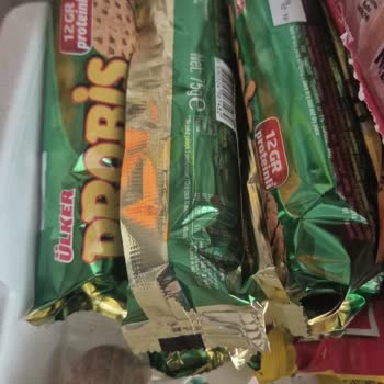 Ülker Probis’te Bozuk Tat Ve Sert Bisküvi Şikayeti