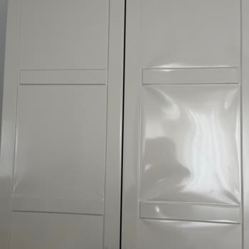 Evkur'dan Aldığım Gardırop Kapakları Muşamba Kaplamalı Çıktı, Kabarıyor Ve İade Talep Ediyorum