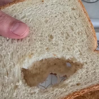 UNO Super Tost Ekmeğinde Eksik Dilimler Ve Bozuk Paketleme