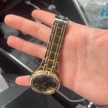 Guess Garanti Kapsamındaki Saat İçin Ücretsiz Onarım Ve Ücret İadesi Talebi