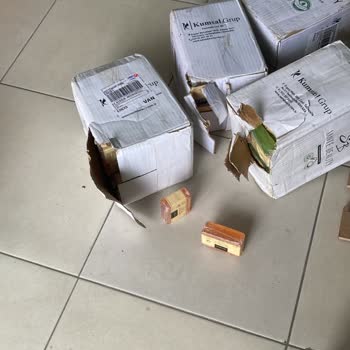 Aras Kargo’nun Eksik Teslimatı ve Şubede Bekletilen Kozmetik Ürünler Nedeniyle Oluşan Zarar