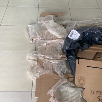 Aras Kargo’nun Eksik Teslimatı ve Şubede Bekletilen Kozmetik Ürünler Nedeniyle Oluşan Zarar