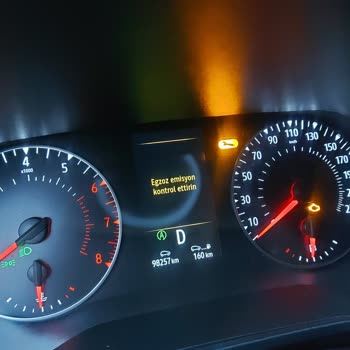 Motor Hasar Riski Uyarısı Ve Araç Durması İçin Ücretsiz Kontrol Talebi