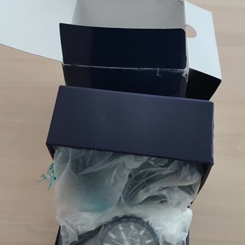 Yurtiçi Kargo’da Hasarlı Saat Teslimatı