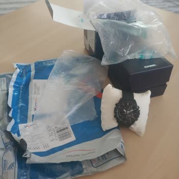 Yurtiçi Kargo’da Hasarlı Saat Teslimatı