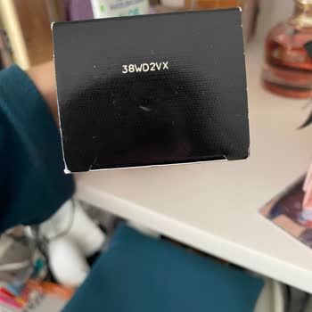 Boyner'den Satın Alınan YSL Parfümünün Bayat Ve Renk Değişikliği