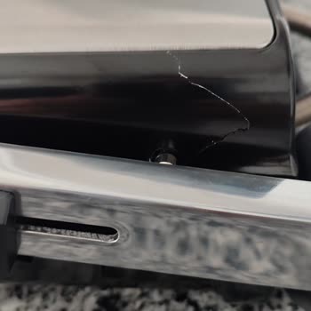 İlk Kullanımda Üst Kapak Kırılan Homend Tost Makinesi İçin Garanti Değişim Talebi