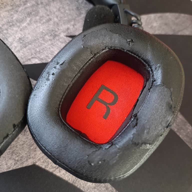 Garanti Altındaki Kulaklık Pedleri İçin Yedek Parça Temin Edilemiyor