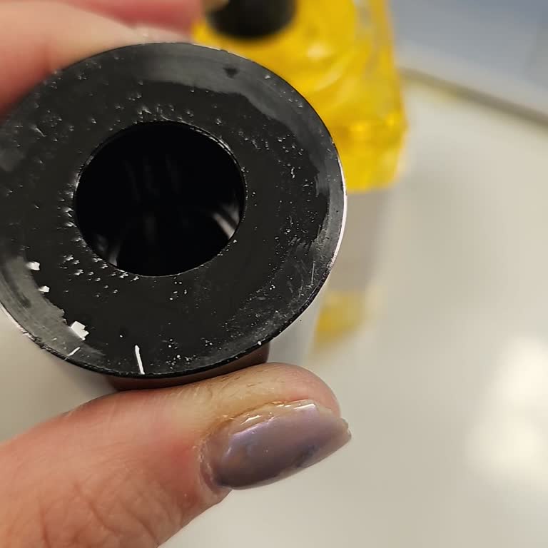 Gizza Parfüm Orijinal İddia Edilen Parfümlerin Sahte Çıktığı İçin Tam İade Talebi