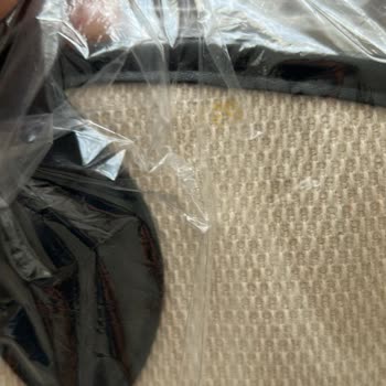 Valentino Çantam Lekeli Ve Korumasız Gönderildi