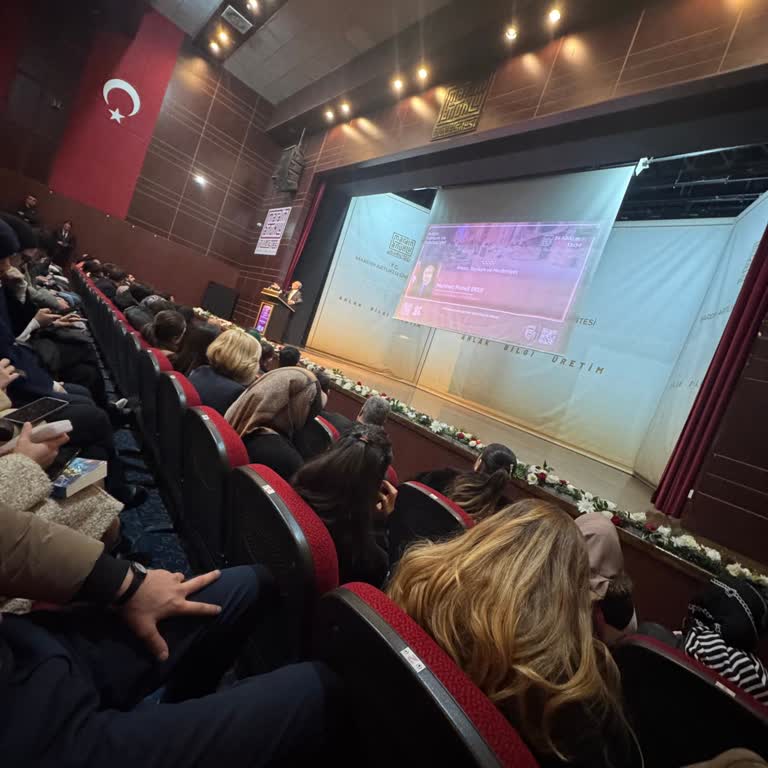 Mardin Artuklu Üniversitesi'nde Astım Hastasıyım Oturma Düzeninde Ayrımcılık Yaşıyorum