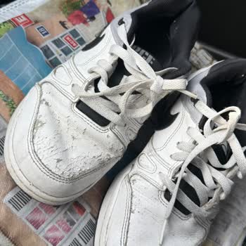 Nike Çocuk Ayakkabısının Yırtılması Ve Geciken İade