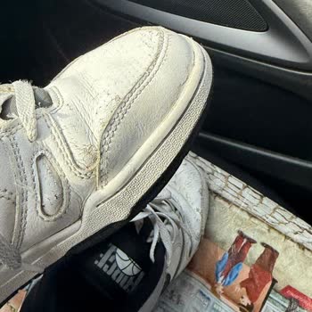 Nike Çocuk Ayakkabısının Yırtılması Ve Geciken İade