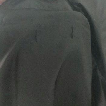 Etiketsiz Ve Yanlış Dikişli Deri Ceket Teslimatı İçin Hızlı Çözüm Talebi