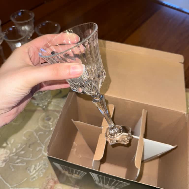 Kırık Bardak İadesi İçin Sistem Hatası Ve Müşteri Hizmetleri Yetersizliği