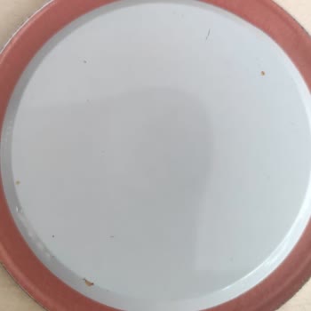 Karaca Ürünleri İlk Yıkamadan Hemen Sonra Kavanozların İki Kapağında Paslanma Oluştu