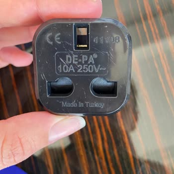 Dyson Airwrap'in Uyumsuz Fişi Ve Çalışmama Durumu İçin Tam İade Talebi