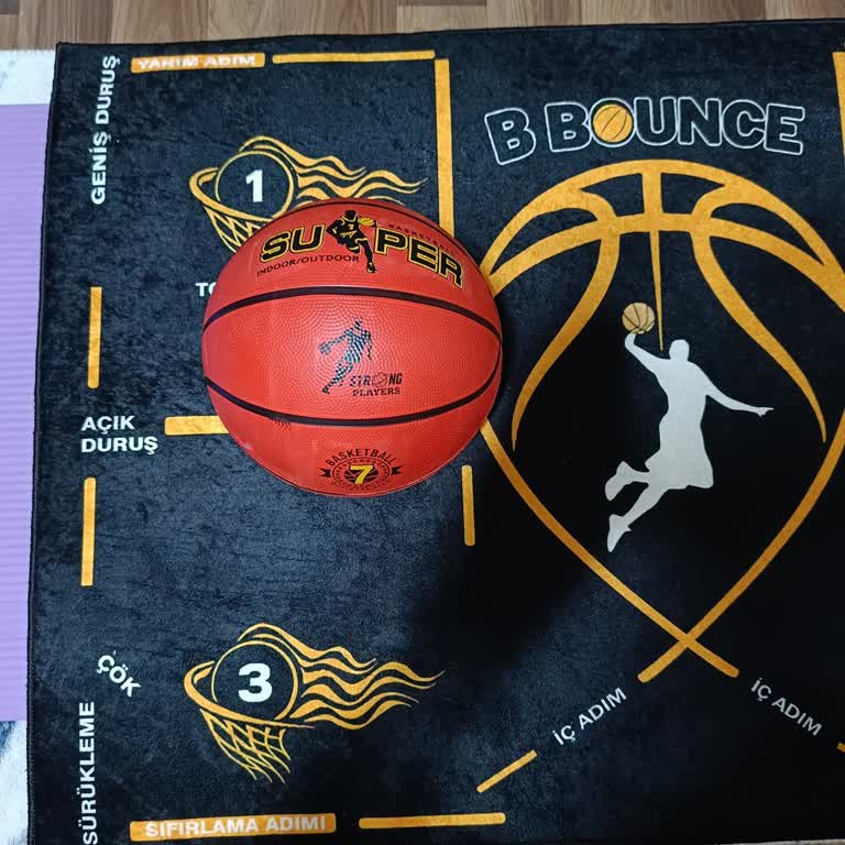 Sessiz Olması Söz Edilen Basketbol Topu Ses Çıkarıyor Ve Satıcı Yanıt Vermiyor