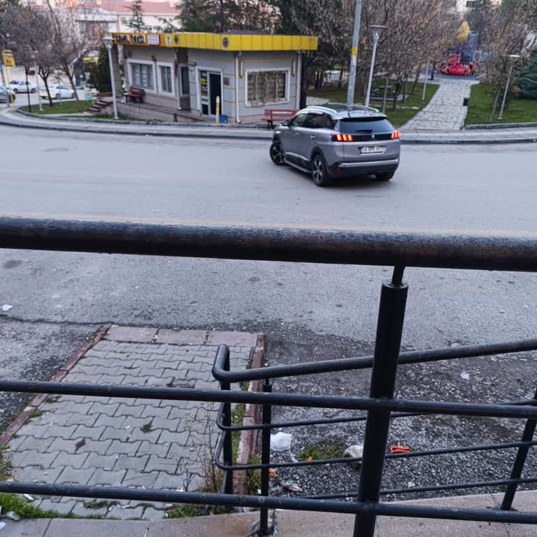 Pamuklar Kardeşler Dolmuşlarında Koltukların Çıkarılması, Aşırı Kalabalık Ve Güvenlik Endişesi