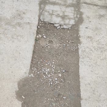 İnegöl'de Yeni Yollar Çukur Bataklığa Dönüştü, Acil Onarım Talebi