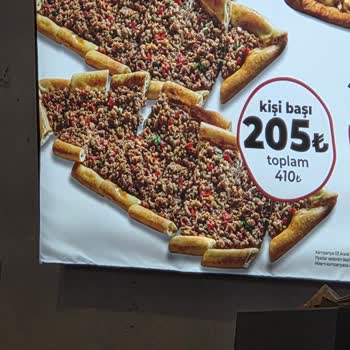 Menüdeki Görsel Yanıltıcı Kıymalı Pide Yerine Salçalı Pide Sunuldu