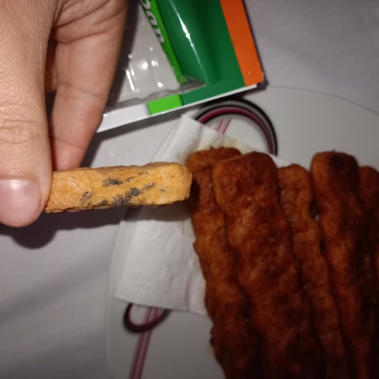 Banvit Piliç Acılı Kebap'ta Görülen Yabancı Renk Gıda Güvenliğini Sarsıyor