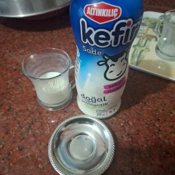 Kefirde Cam Parçası Bulunması Hayati Tehlike Oluşturdu