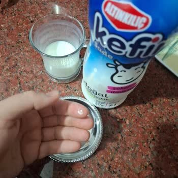 Kefirde Cam Parçası Bulunması Hayati Tehlike Oluşturdu