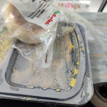 Kurye Gecikmesi Ve Kaba Davranışı