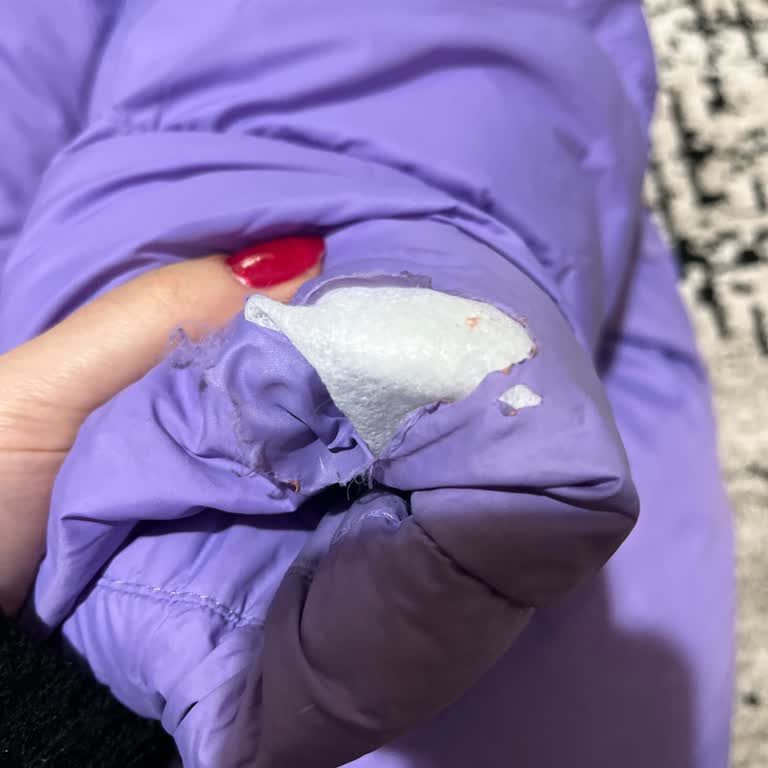 Trabzon Civil Çocuk Montunda Hızlı Soyulma Ve İade Talebi