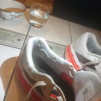 Adidas Adistar 3 Ayakkabısının Topuk Deformasyonu Ve Değişim Talebi