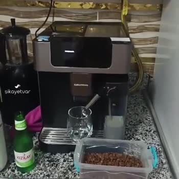 Grundig Makine Kendiliğinden Kapanıyor!