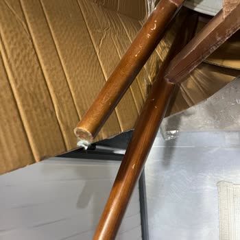 Hasarlı Sandalyeler Ve İade Sürecindeki Müşteri Mağduriyeti