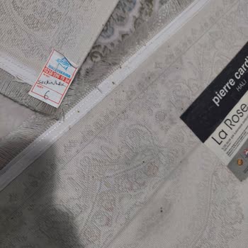 Cihan Halı Yıkama'da Ödenen Ücret Karşısında Halılarda Lekeler Çıkarılamadı