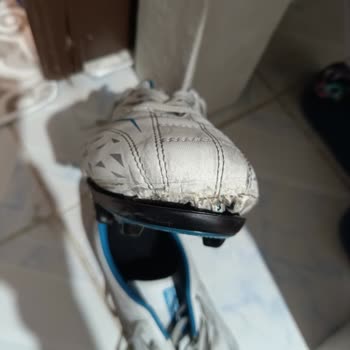 Kısa Sürede Açılan Kinetix Halı Saha Ayakkabısının Kullanıcı Hatası İddiası