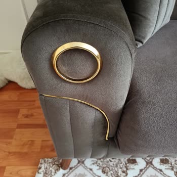 Murat Mobilya'da Oturma Grubu Başlık Halkalarının Renk Değişimi Ve Garanti Dışı Tutumu